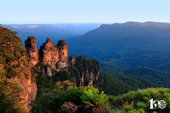 صخره طلایی، بلو مانتینز