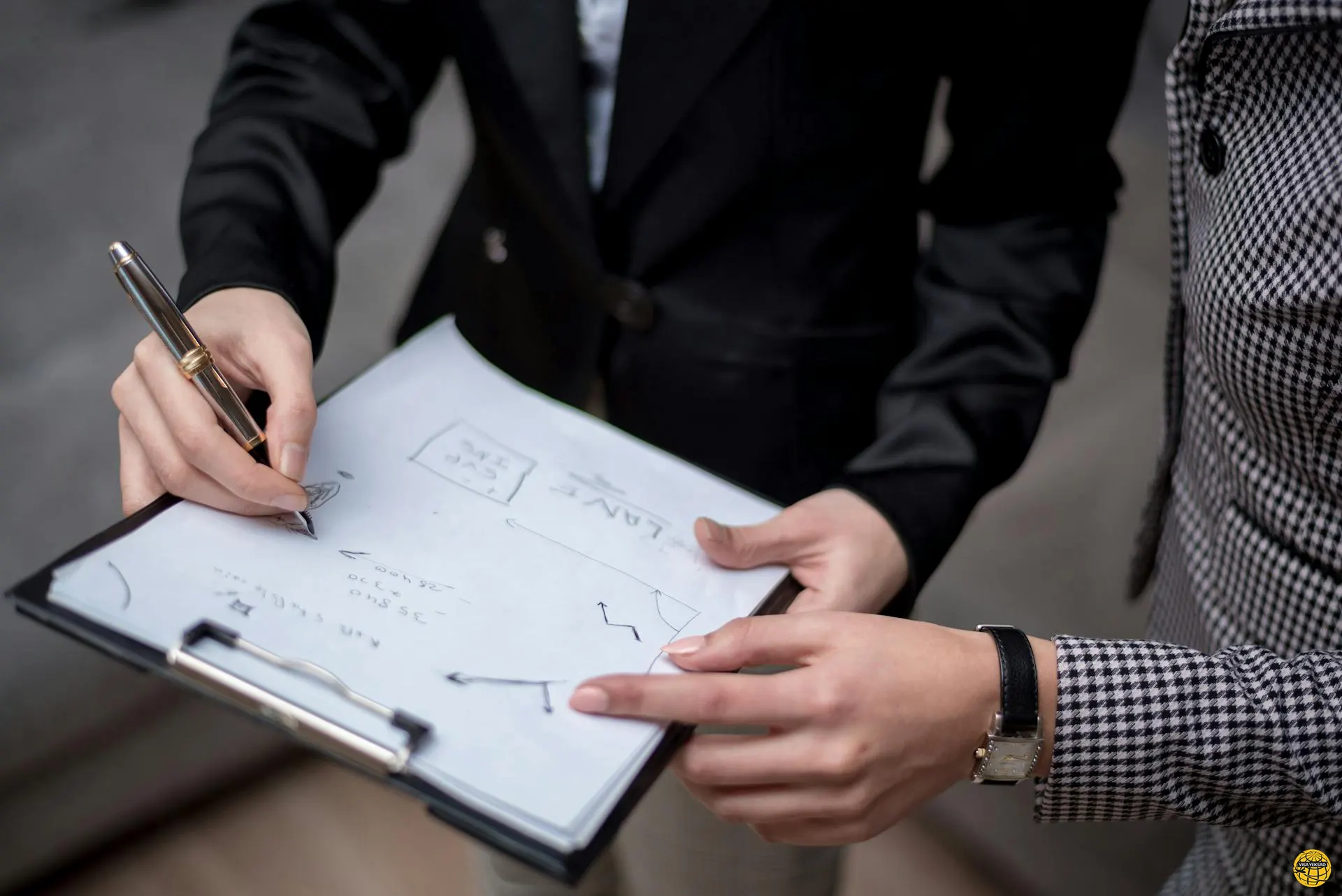 نحوه محاسبه تمکن مالی برای مهاجرت به چه صورت است؟