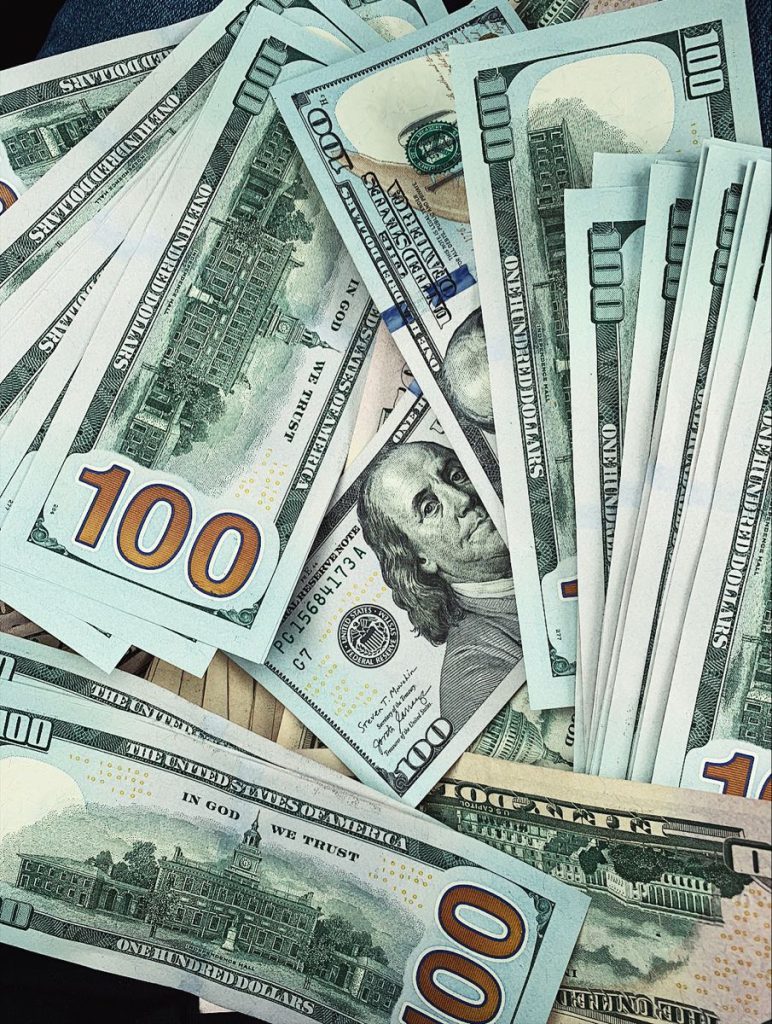 تفاوت دلار آبی و سفید آمریکا